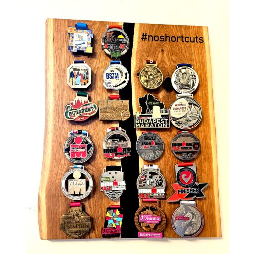 Heritage Oak (Magnetic Medal Display)