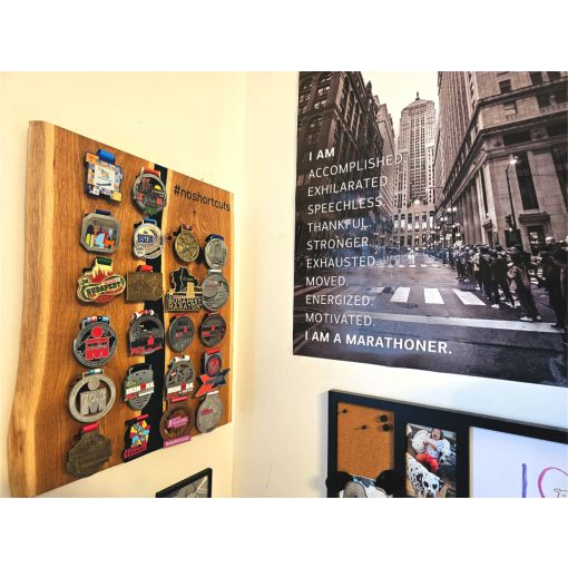 Heritage Oak (Magnetic Medal Display)