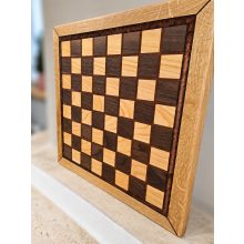 Regicide – Magnetic Vertical Chessboard